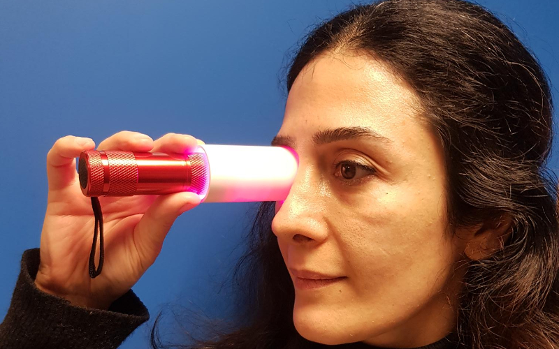 can red light therapy improve vision